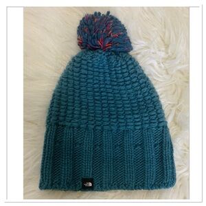 The North Face Cozy Chunky Knit Beanie Pom Pom Top Mallard Blue One Size